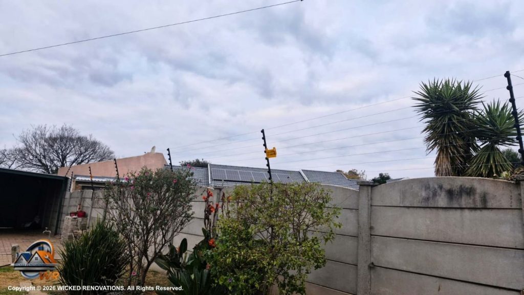35m Bushveld Palisade Weaving and 110m Electric Fence Installation in Randfontein
